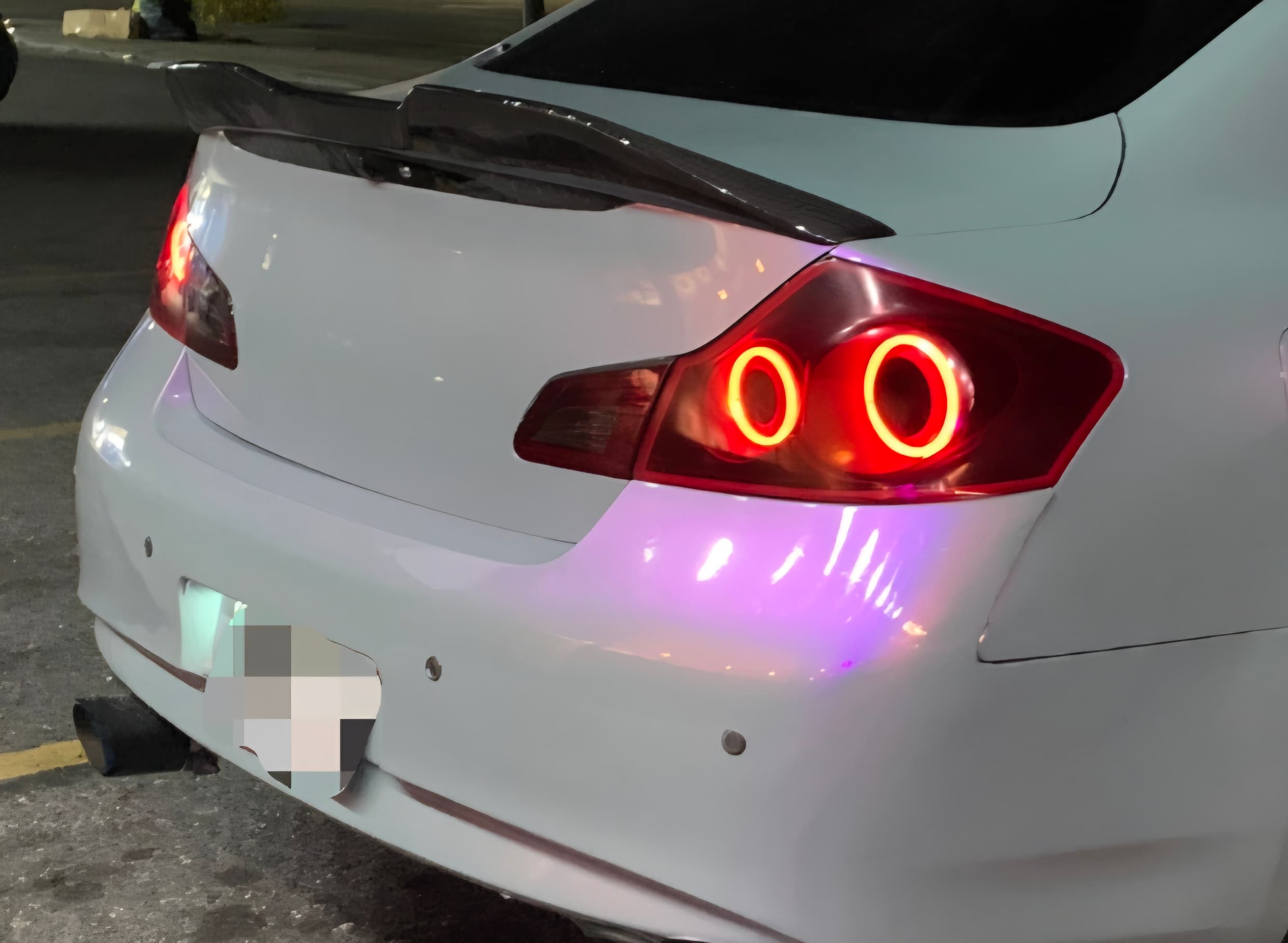 Infiniti G37/G35 Sedan GTR Halo Taillights